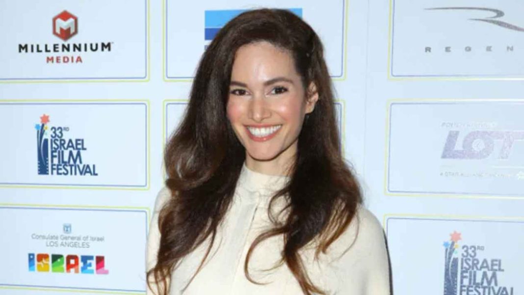 সড়ক দুর্ঘটনায় প্রাণ হারালেন অভিনেত্রী