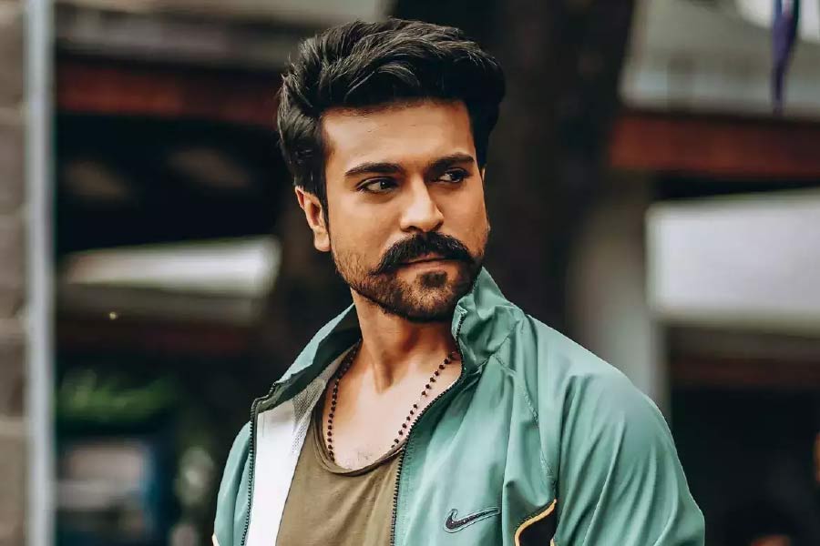 ভক্তদের তোপের মুখে রাম চরণ