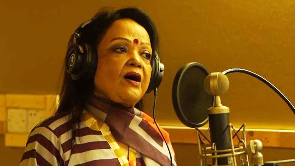 ৪৪ বছর পর আবারও কালজয়ী গানের প্লেব্যাকে সাবিনা ইয়াসমিন